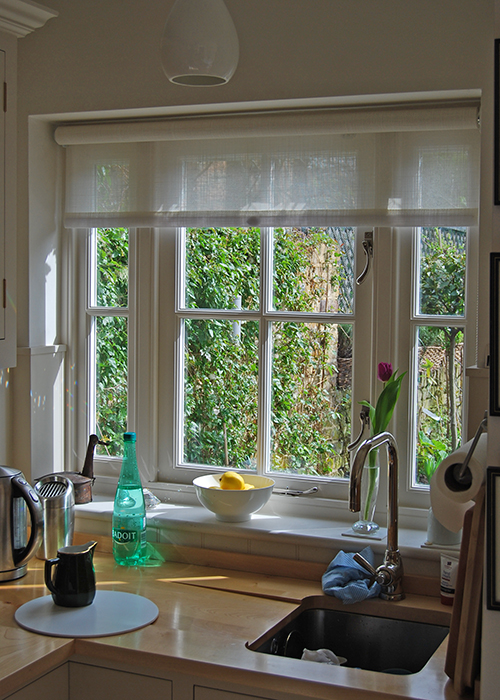 Casement windows with glazing pattern