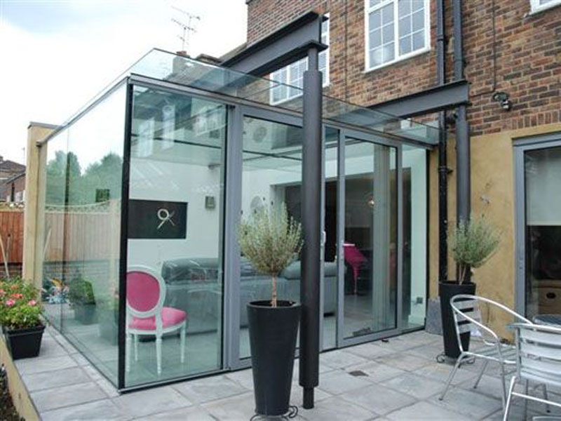 The new conservatory - glass box