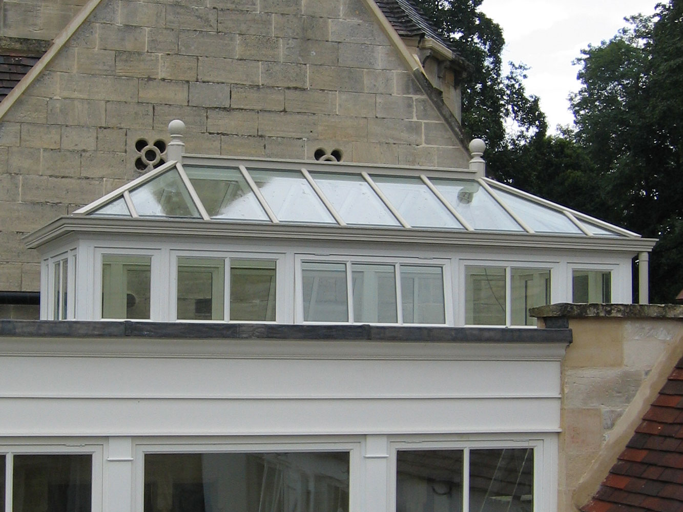 Stunning roof lantern with side frames completing an orangery extension